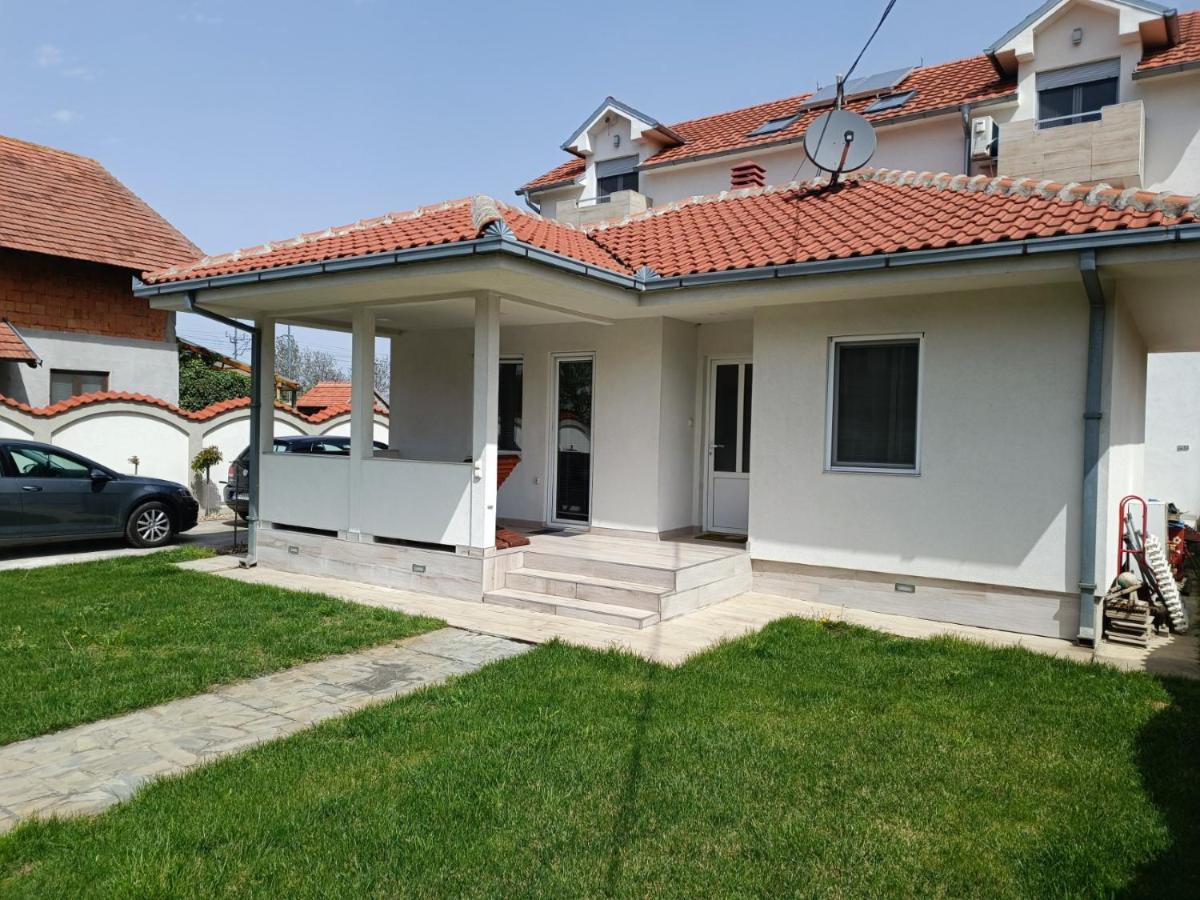 Serbian Home With Garden Krnjaca المظهر الخارجي الصورة